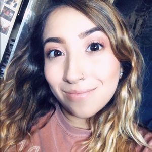 Meet your Posher, Mel